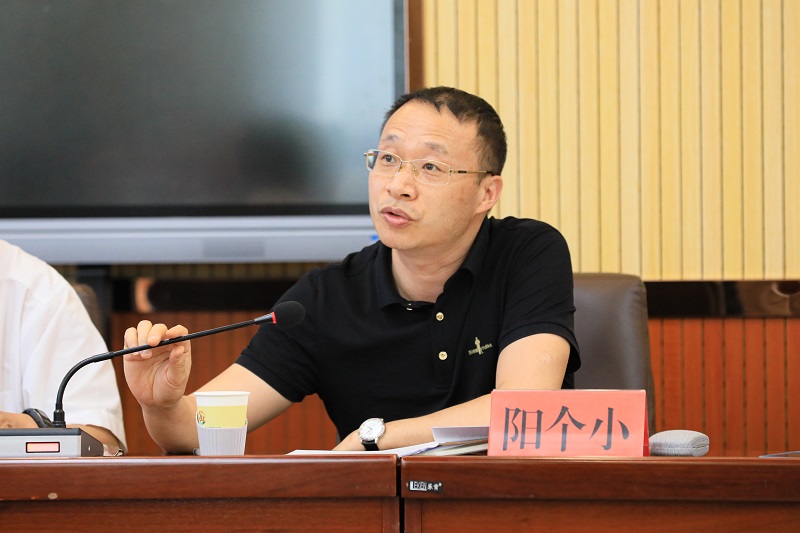 新發(fā)展集團(tuán)副總經(jīng)理陽個(gè)?。?）.jpg